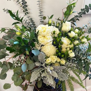 Wedding flower arrangements